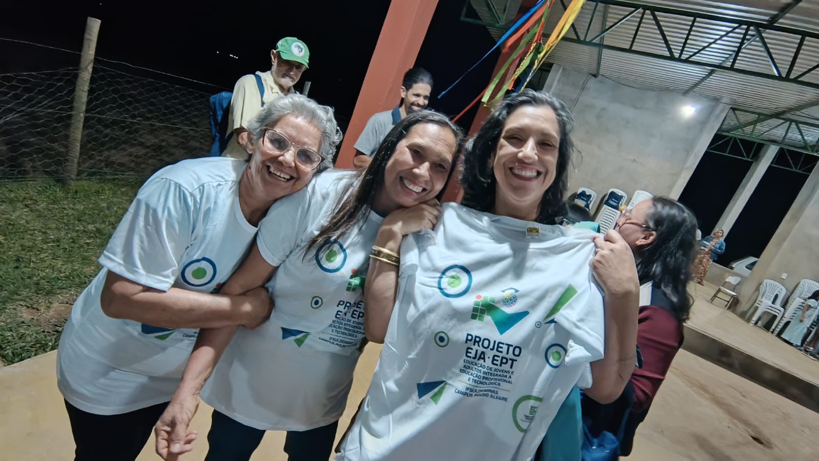 Alunos dos cursos de Alfabetização, Ensino Fundamental e Médio do EJA-EPT têm aula especial em Campo do Meio